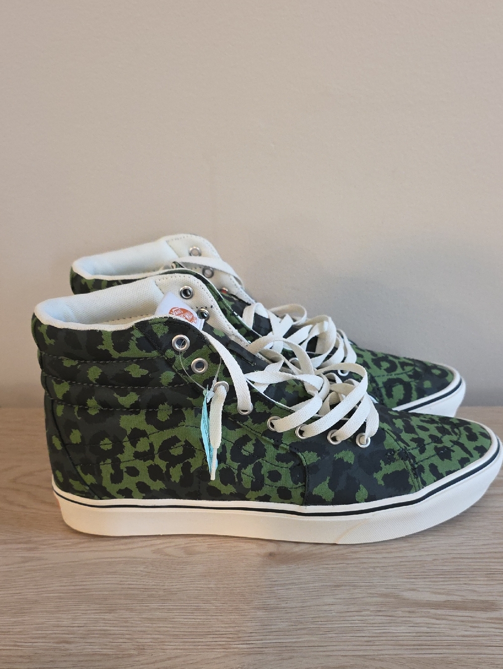 NEW Vans Green Leopard Print High-Top Sneakers